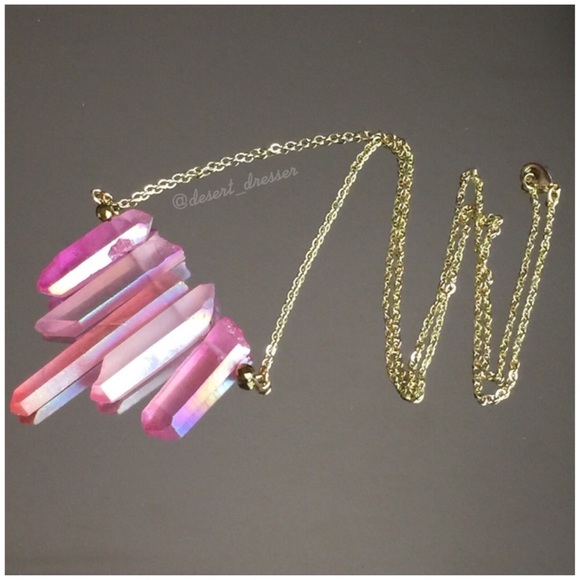 ➖LAST➖Pink Aura Quartz Boho Necklace💕 - Picture 3 of 7